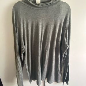 Long sleeve mock neck shirt